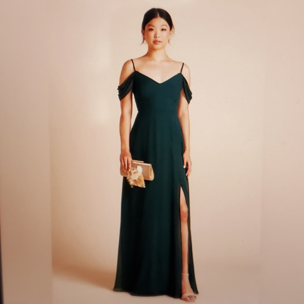 Birdy Grey Devin Elegant Emerald Green Evening Gown Bridesmaid Dress, Size Small